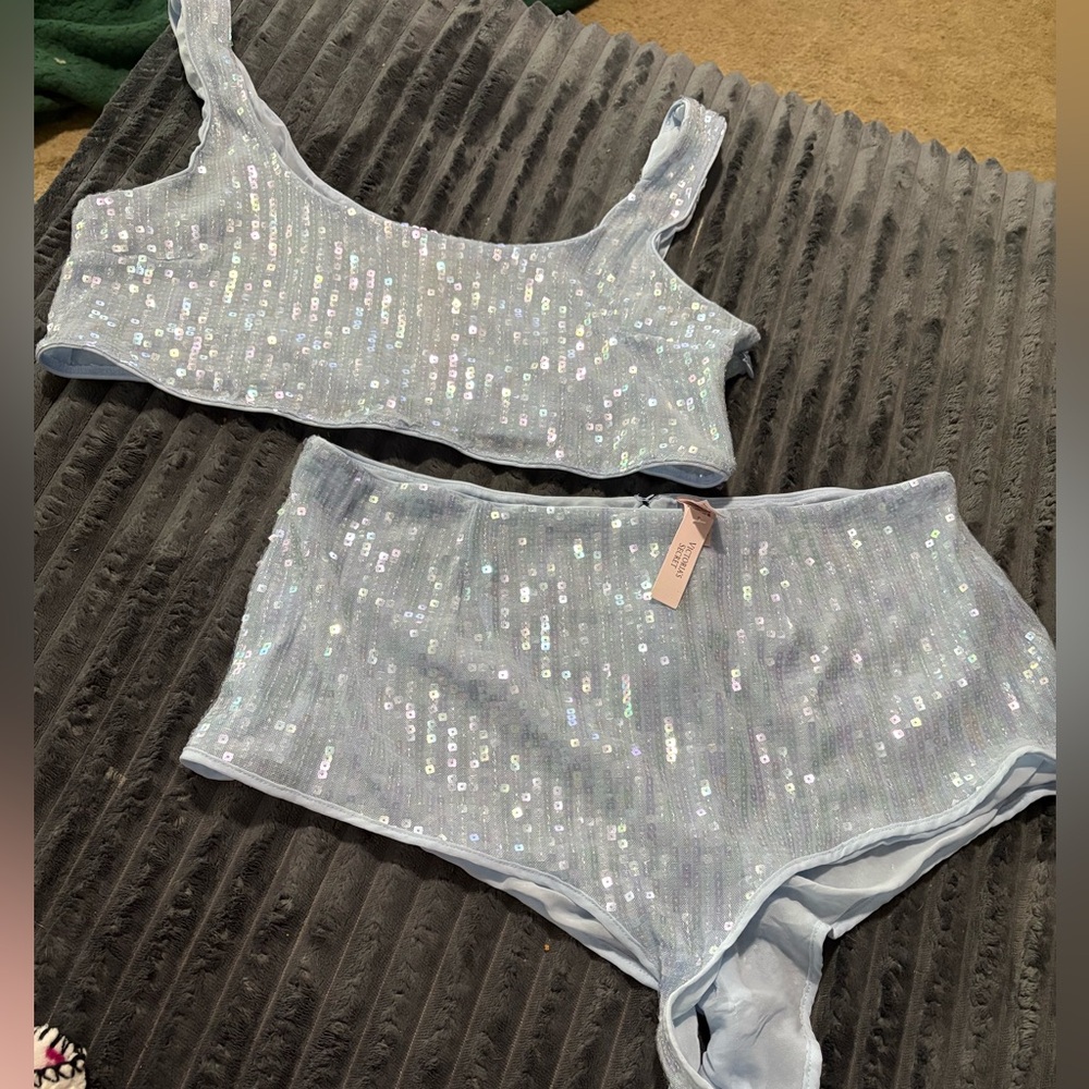 Vs set